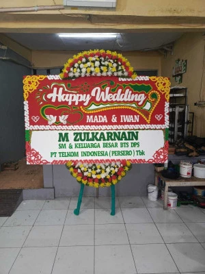 Papan Bunga di Universitas Pancasila